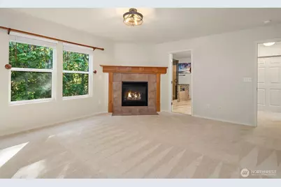 7825 Cortland Ave SE, Snoqualmie, WA 98065 - Photo 9