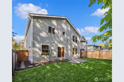7825 Cortland Ave SE, Snoqualmie, WA 98065 - Photo 27