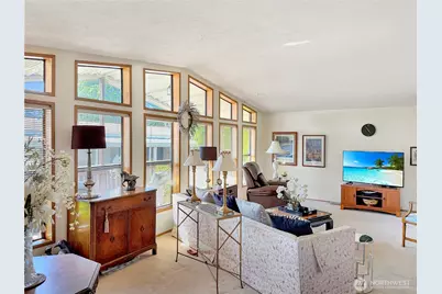 2500 S 370th Street #90, Federal Way, WA 98003 - Photo 5