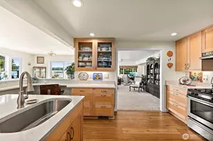 1512 Cole Loop SE, Port Orchard, WA 98366 - Photo 9