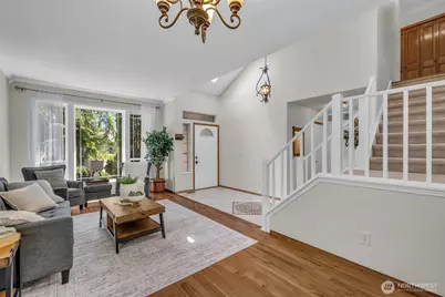 6215 145th Street SE, Everett, WA 98208 - Photo 3