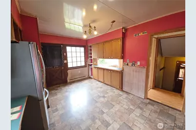 2016 W 6th, Aberdeen, WA 98520 - Photo 9