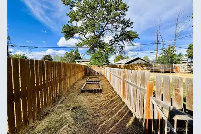 1103 S Evergreen Drive, Moses Lake, WA 98837 - Photo 25