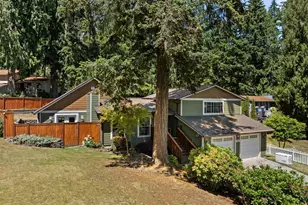 3963 Fischer Park Ave NE, Bremerton, WA 98310 - Photo 3