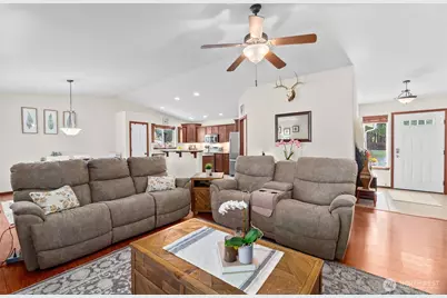 5130 180th Trail SW, Rochester, WA 98579 - Photo 9