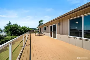 5305 Sterling Dr, Anacortes, WA 98221 - Photo 17