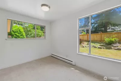 712 NE 198th Street, Shoreline, WA 98155 - Photo 25