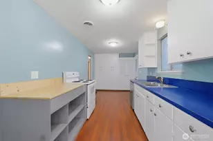 712 NE 198th St, Shoreline, WA 98155 - Photo 15