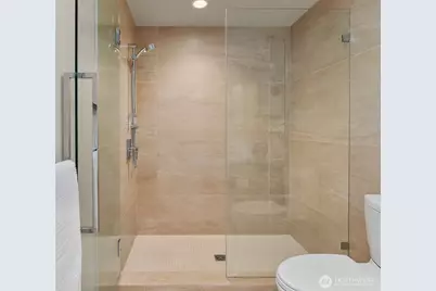 588 Bell Street #2408s, Seattle, WA 98121 - Photo 17