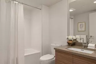 588 Bell St, Seattle, WA 98121 - Photo 19