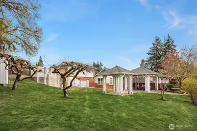 405 240th Street SW, Bothell, WA 98021 - Photo 31