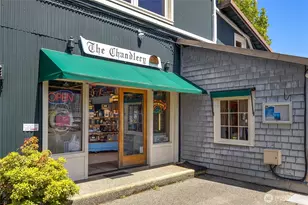 141 Parfitt Way SW, Bainbridge Island, WA 98110 - Photo 5