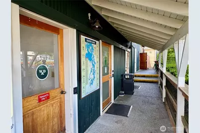 141 Parfitt Way SW #A6, Bainbridge Island, WA 98110 - Photo 7