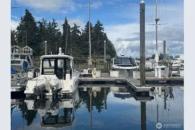 141 Parfitt Way SW #A6, Bainbridge Island, WA 98110 - Photo 1