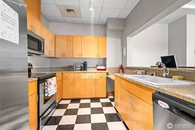 1100 106th Avenue NE #609, Bellevue, WA 98004 - Photo 19