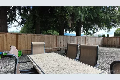 8892 Peavey Road, Sedro Woolley, WA 98284 - Photo 33