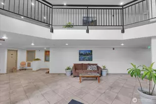823 N 161st Pl, Shoreline, WA 98133 - Photo 21