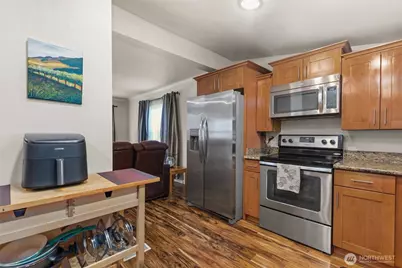 12419 20th Avenue S, Seattle, WA 98168 - Photo 7