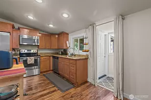 12419 20th Ave S, Seattle, WA 98168 - Photo 5