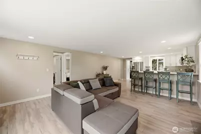 2516 103rd Avenue SE, Lake Stevens, WA 98258 - Photo 9