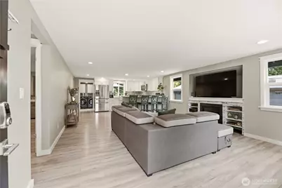 2516 103rd Avenue SE, Lake Stevens, WA 98258 - Photo 5