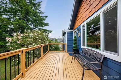 2516 103rd Avenue SE, Lake Stevens, WA 98258 - Photo 3