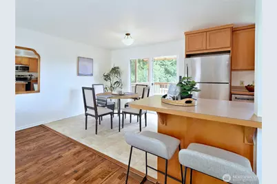10417 NE 142 Street, Kirkland, WA 98034 - Photo 5