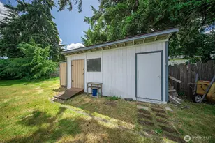 902 195th St Ct E, Spanaway, WA 98387 - Photo 9