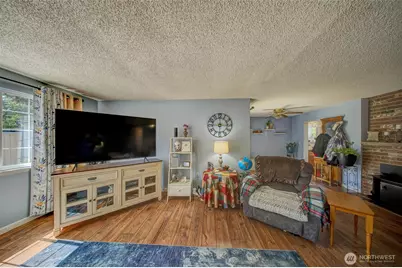 902 195th Street Ct E, Spanaway, WA 98387 - Photo 37
