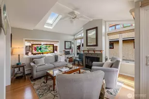 1210 E Shelby St, Seattle, WA 98102 - Photo 15
