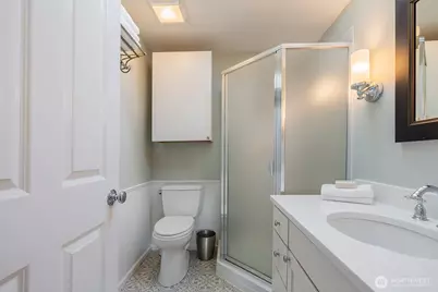1210 E Shelby Street #G, Seattle, WA 98102 - Photo 27