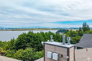 4115 Mitchell Dr, Anacortes, WA 98221 - Photo 11