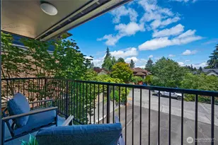 4219 Whitman Ave N, Seattle, WA 98103 - Photo 9