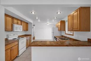 20010 8th Ave S, Des Moines, WA 98198 - Photo 13