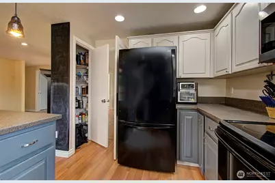 10403 NW 15th Avenue, Vancouver, WA 98685 - Photo 13