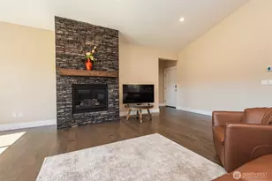 390 Broadmoor St, Sequim, WA 98382 - Photo 9