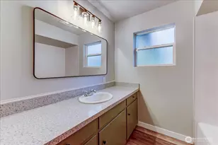 18115 185th Ave NE, Woodinville, WA 98072 - Photo 19