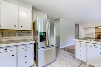 18115 185th Avenue NE, Woodinville, WA 98072 - Photo 11