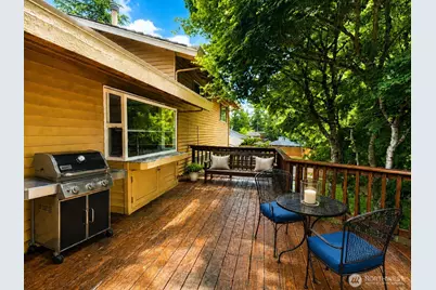 15618 SE Fairwood Boulevard, Renton, WA 98058 - Photo 11