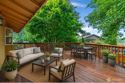 15618 SE Fairwood Boulevard, Renton, WA 98058 - Photo 25