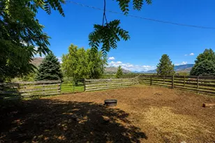 16 Mossy Rock Rd, Oroville, WA 98844 - Photo 9