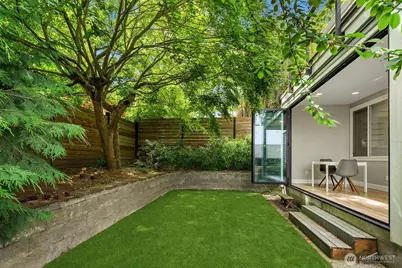 2607 W Newton Street, Seattle, WA 98199 - Photo 17