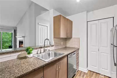12303 Harbour Pointe Boulevard #Y306, Mukilteo, WA 98275 - Photo 11