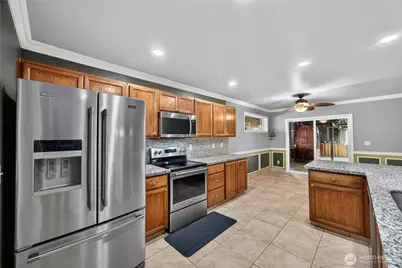 10426 198th Street Ct E, Graham, WA 98338 - Photo 7