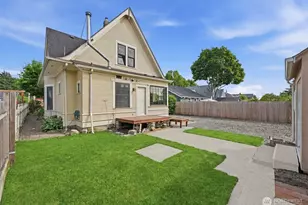 2415 F St, Bellingham, WA 98225 - Photo 37