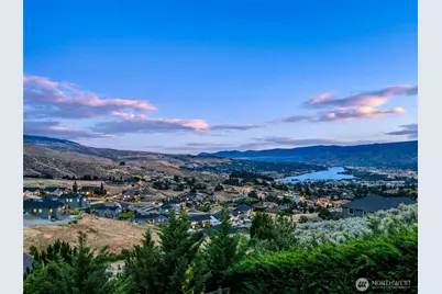 118 E Mountain Brook Ln, Wenatchee, WA 98801 - Photo 5