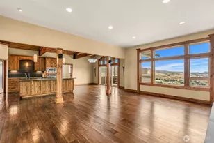 118 E Mountain Brook Ln, Wenatchee, WA 98801 - Photo 11