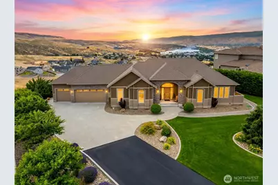 118 E Mountain Brook Ln, Wenatchee, WA 98801 - Photo 3
