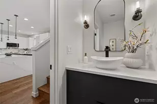 14590 36th Ave NE, Lake Forest Park, WA 98155 - Photo 15