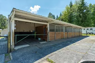 13617 150th St NE, Arlington, WA 98223 - Photo 15